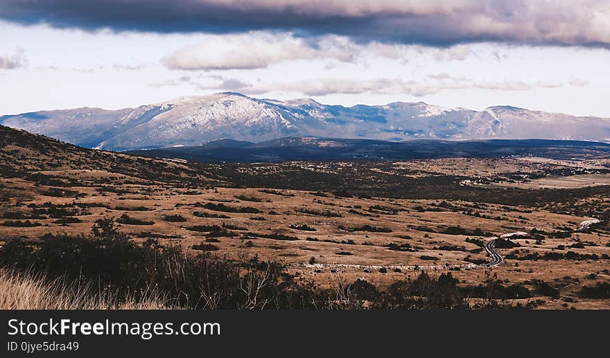 Highland, Ecosystem, Sky, Wilderness