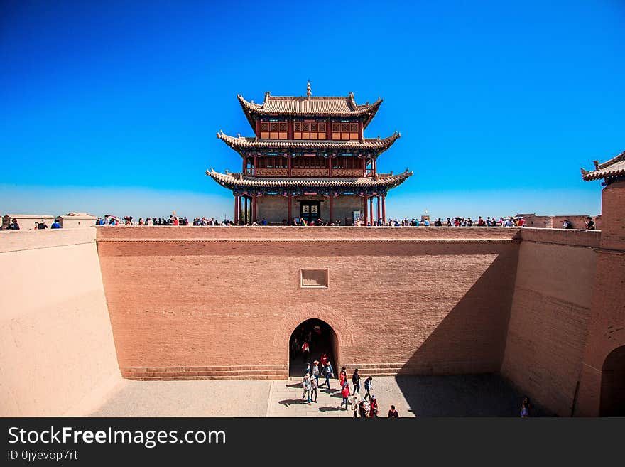 Historic Site, Landmark, Sky, Wall