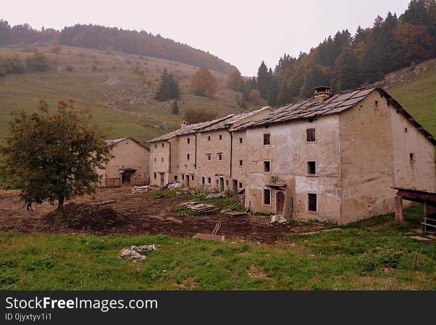 Property, Mountain, Village, House