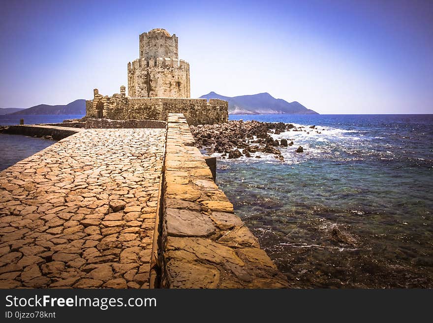 Sea, Historic Site, Sky, Archaeological Site