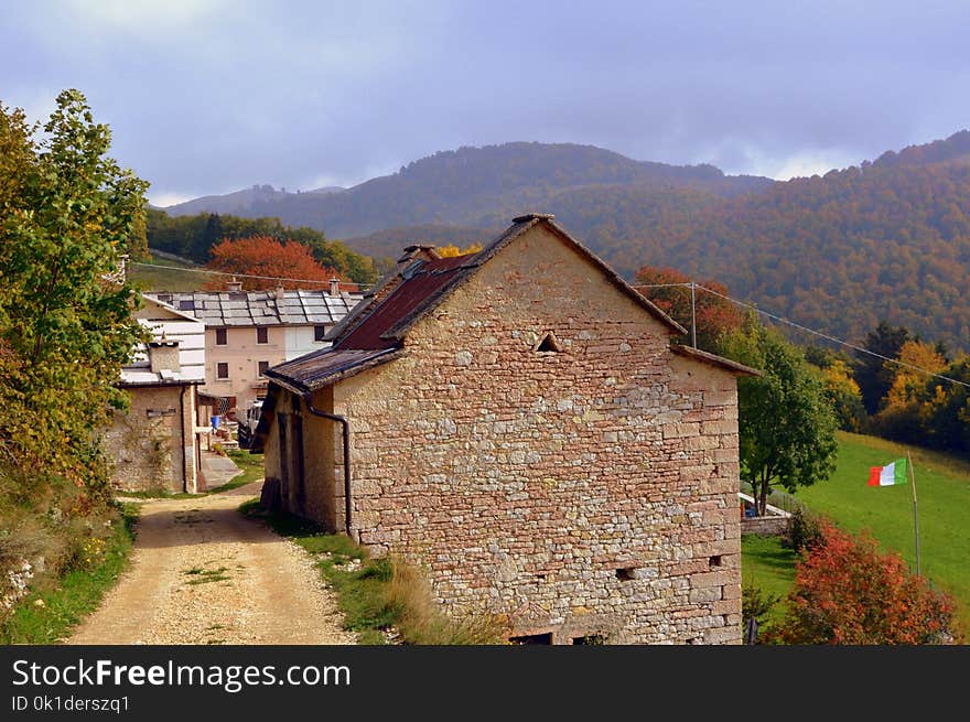 Sky, Property, Mountainous Landforms, Mountain Village