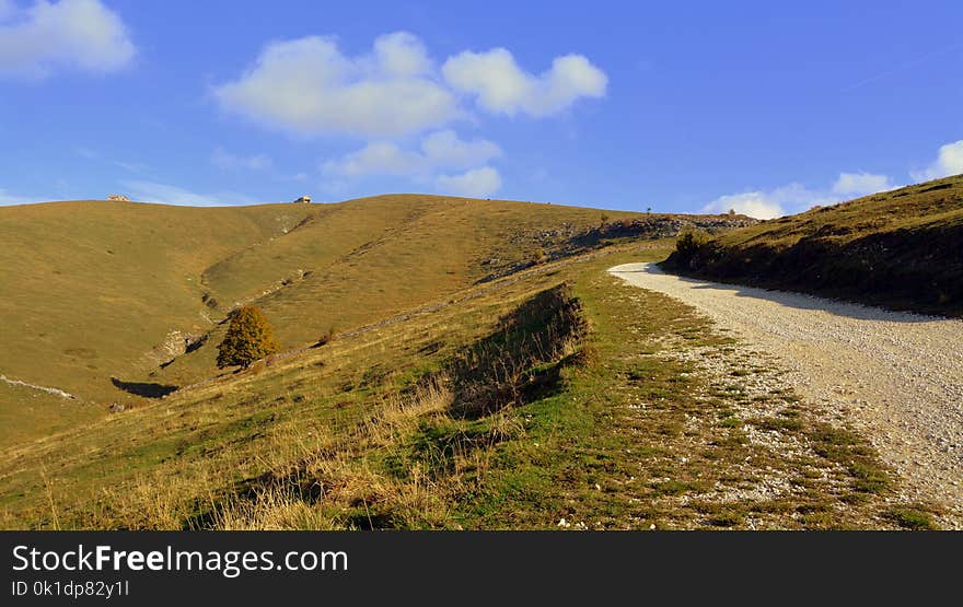 Sky, Grassland, Ecosystem, Hill