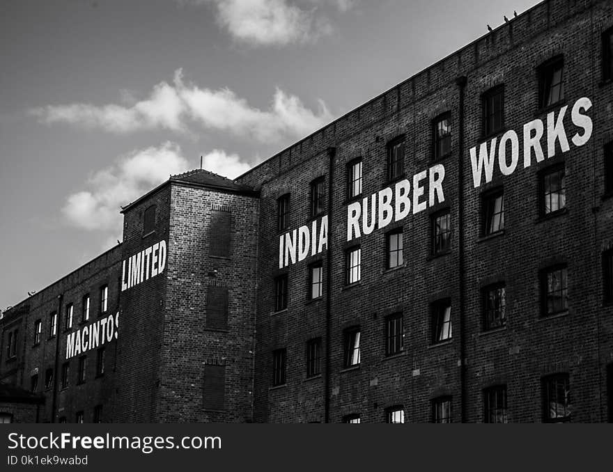 Landmark, Sky, Black And White, Building