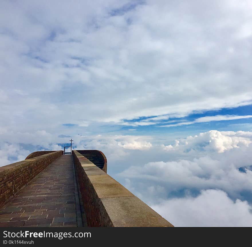 Sky, Cloud, Horizon, Fixed Link