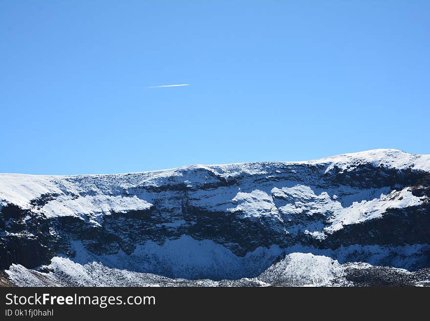 Sky, Mountain Range, Mountainous Landforms, Mountain