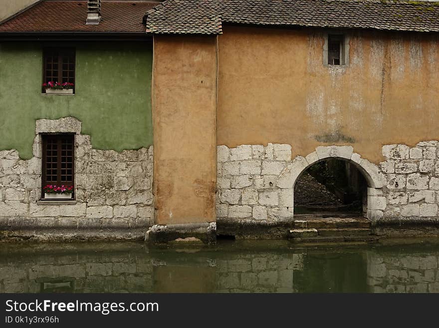 Wall, Water, Reflection, Window