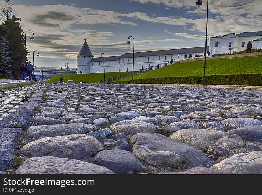 Sky, Wall, Rock, Grass