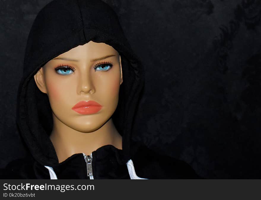 Head, Headgear, Black Hair, Mannequin