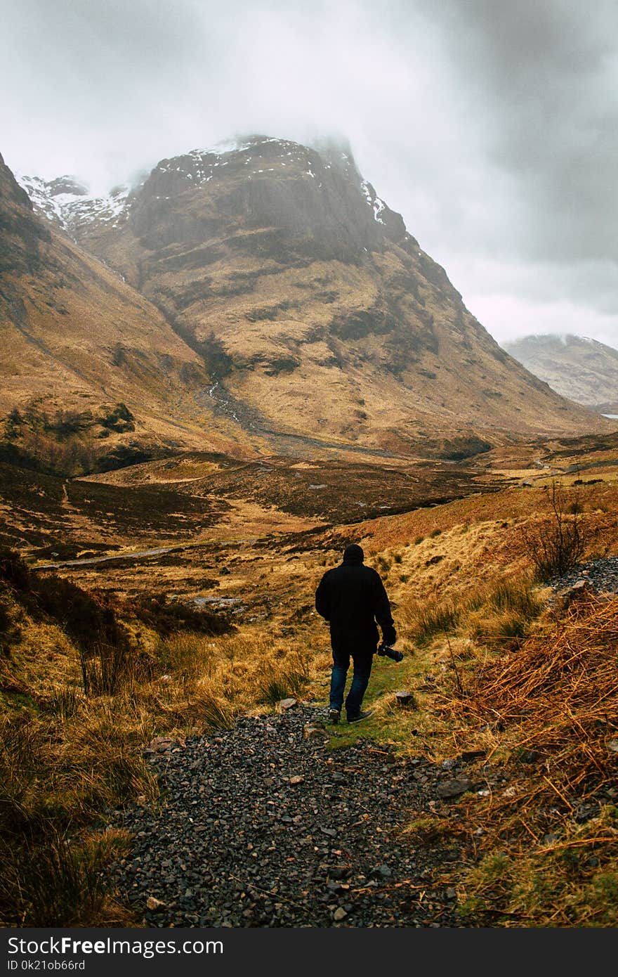 Highland, Mountainous Landforms, Sky, Mountain