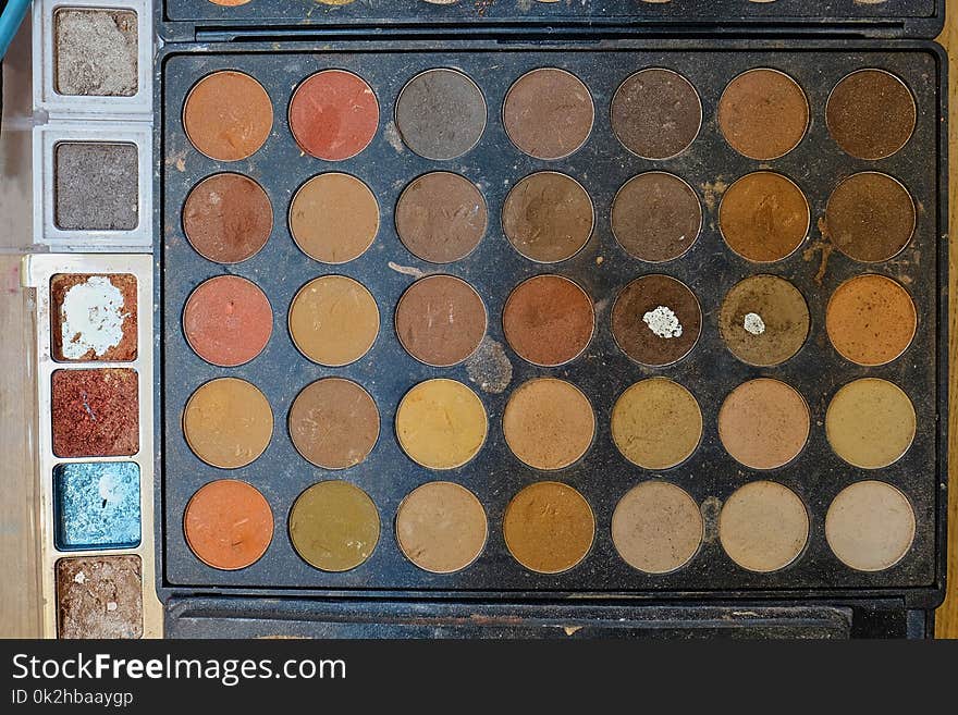 Set with a color palette for a shadow make-up for eyes. Set with a color palette for a shadow make-up for eyes