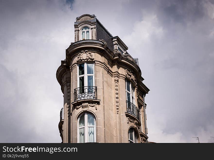 Sky, Landmark, Building, Architecture