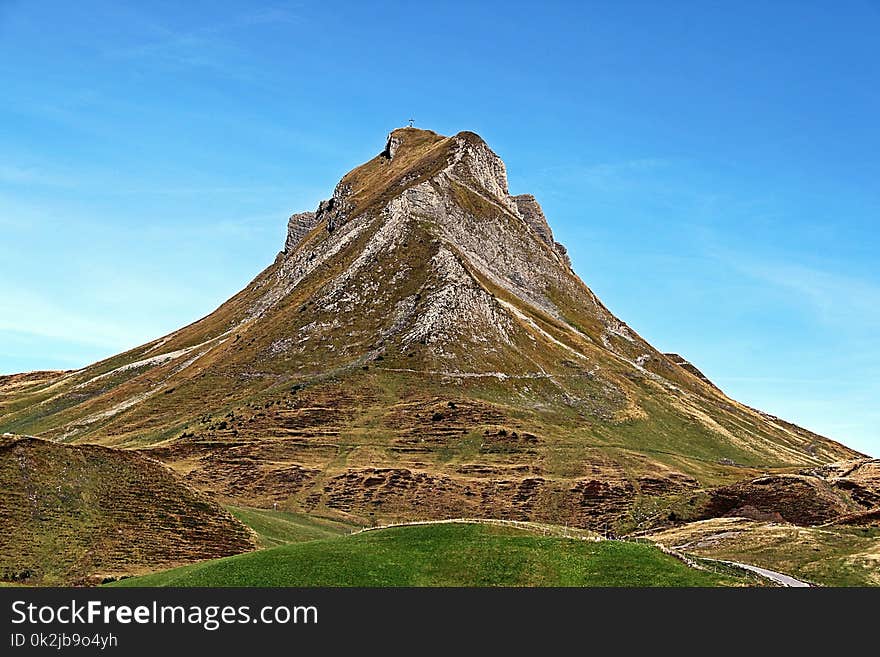 Mountainous Landforms, Sky, Mountain, Highland