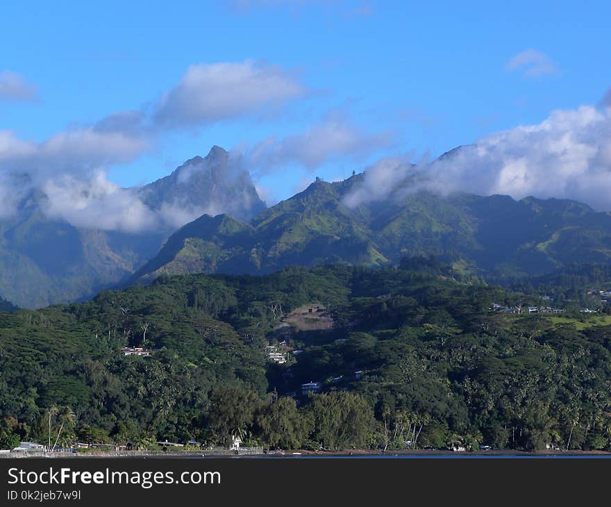 Sky, Mountainous Landforms, Highland, Mountain