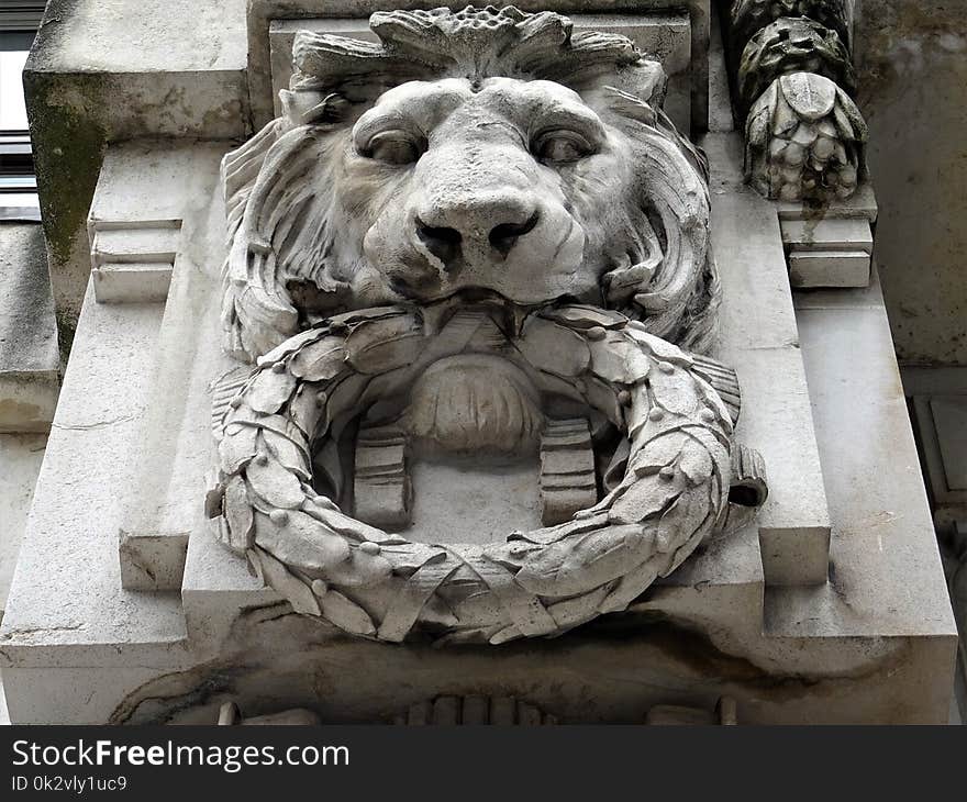 White Lion Statue