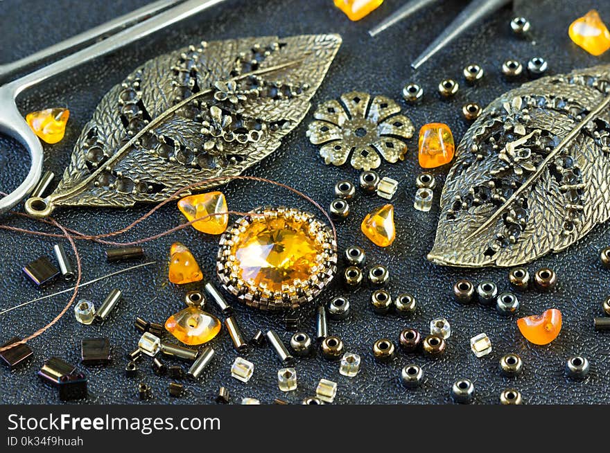 Tools, beads amber, accessories for making jewelry.