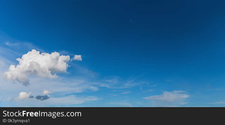 blue sky and white cloud .