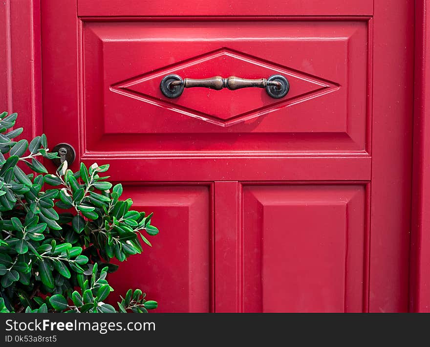 Photo of Red Door