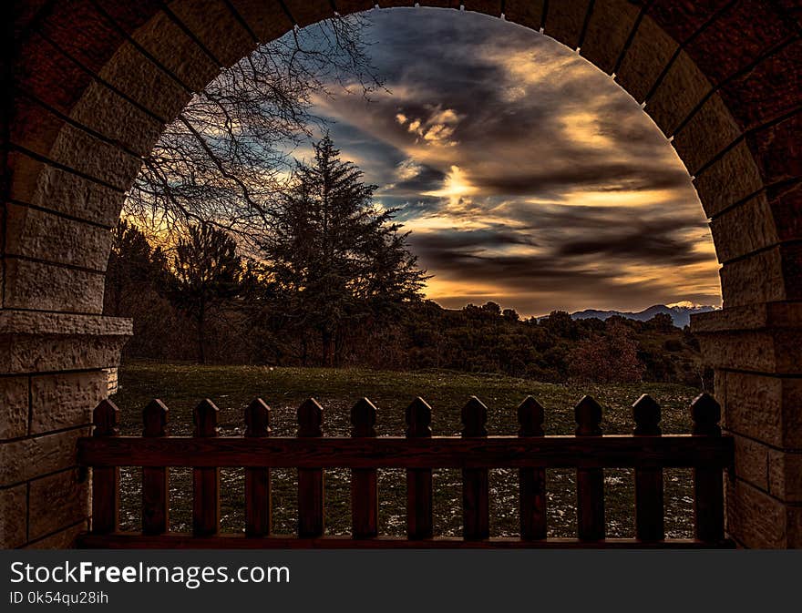 Sky, Arch, Landmark, Cloud