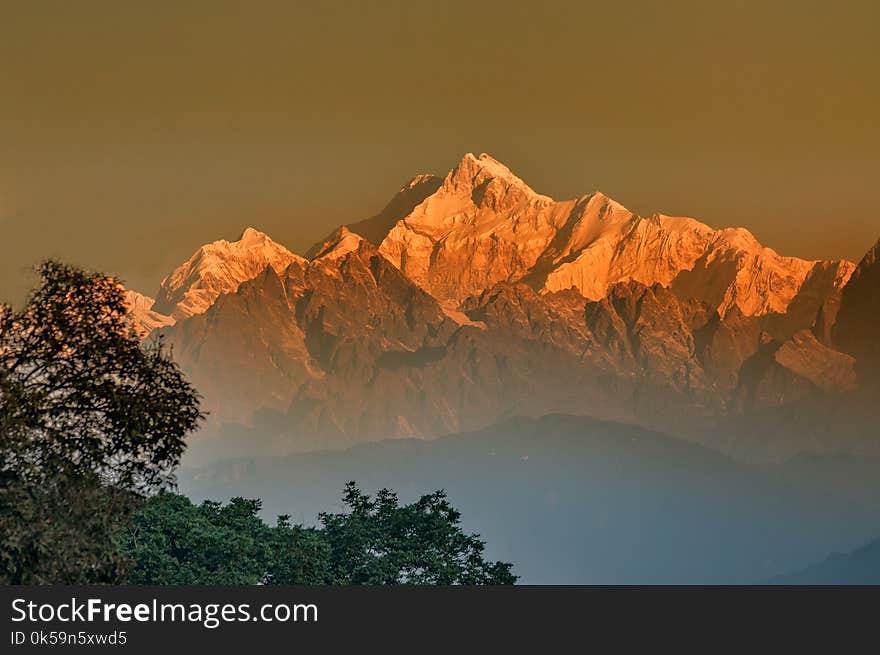 First light on Mount Kanchenjugha, Himalayan mountain range