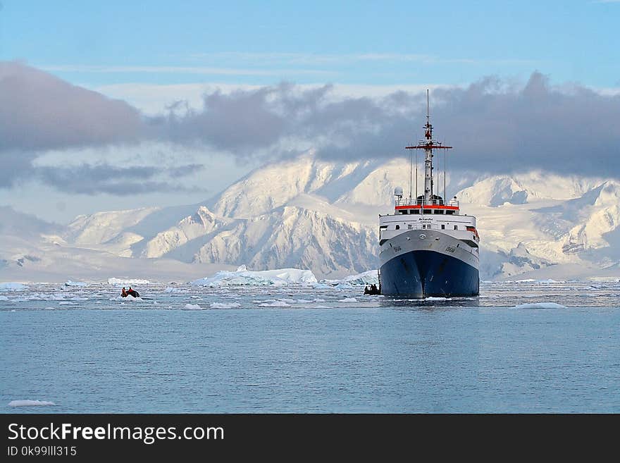 Waterway, Ship, Sea, Ocean