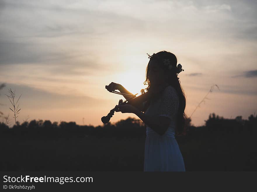 Woman in White Short-sleeved Dress