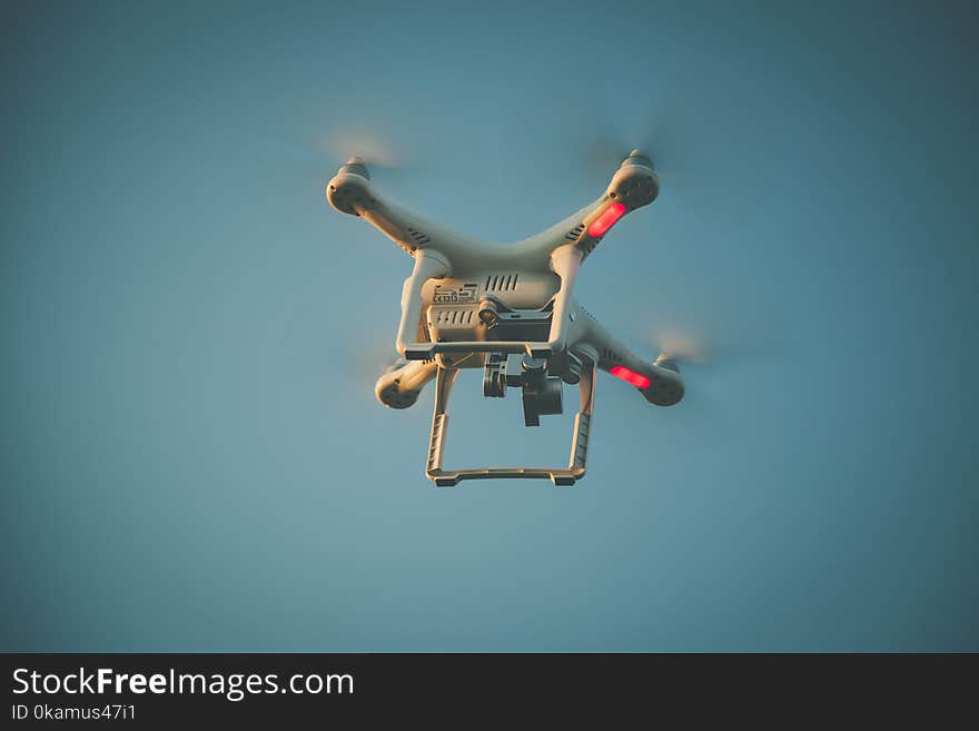 Worm&#x27;s Eyeview Photo of White Quadcopter