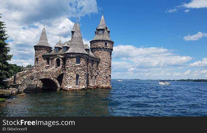 Waterway, Sky, Tourist Attraction, Sea