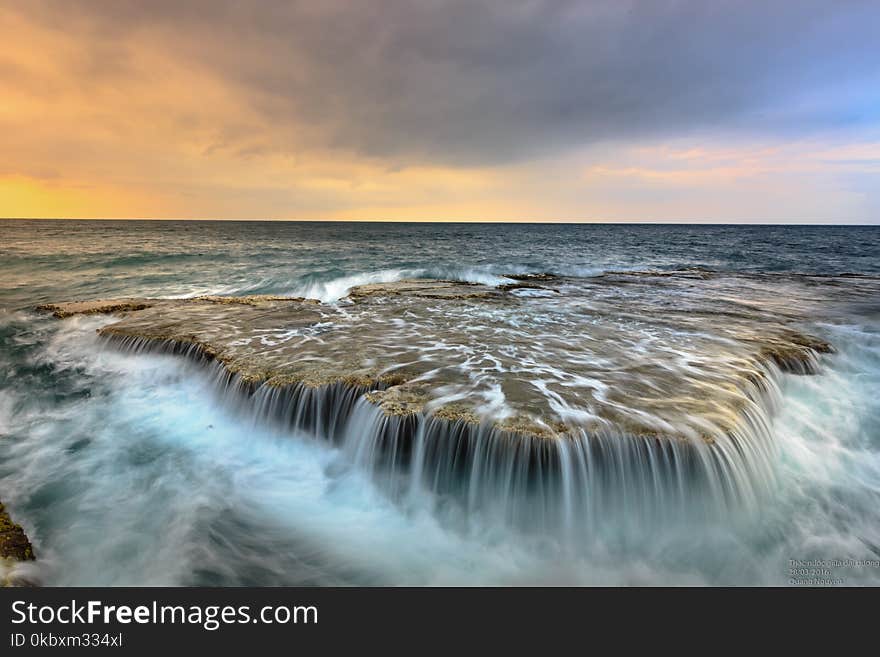 Sea, Body Of Water, Wave, Shore