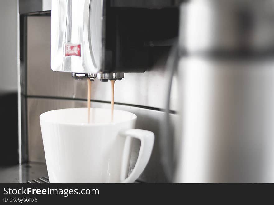 Shallow Focus on White Ceramic Coffee Mug