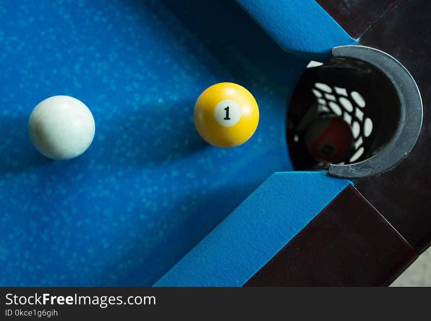 Sport billiard balls