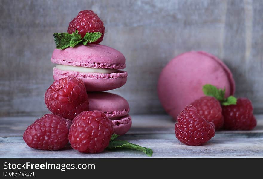 Strawberry, Macaroon, Strawberries, Dessert