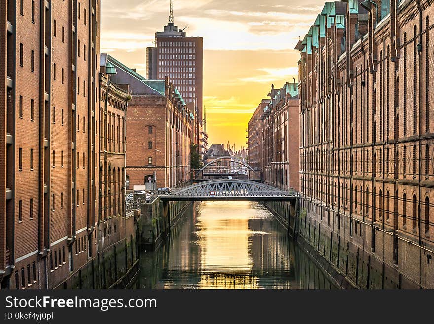 Reflection, Waterway, City, Water