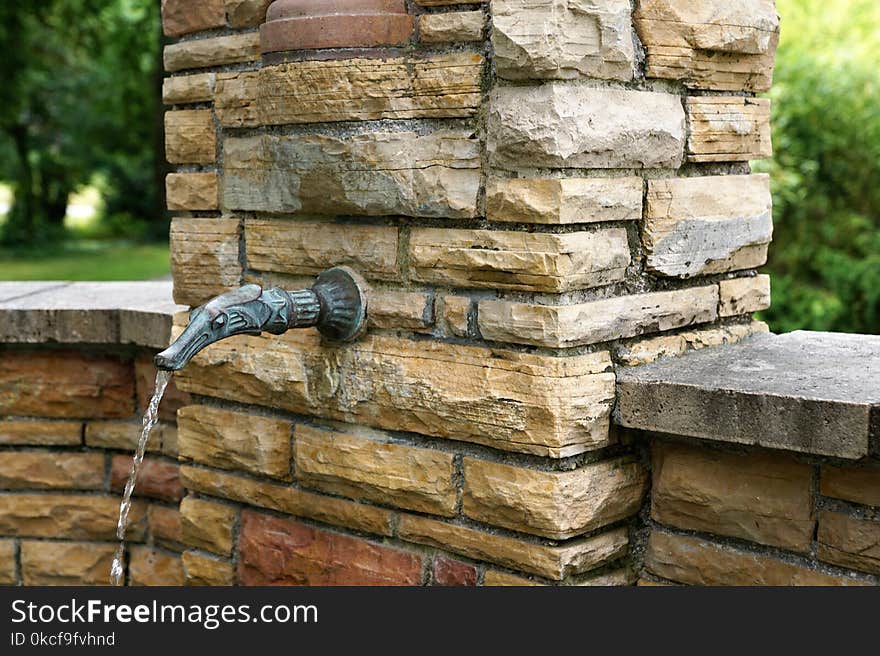 Wall, Stone Wall, Outdoor Structure, Grass