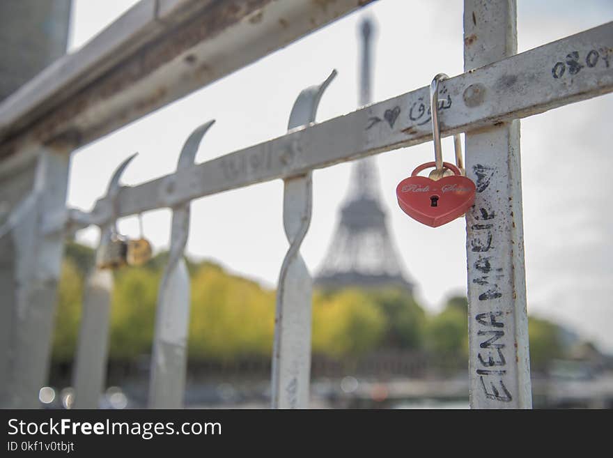 Close-Up Photography of Heart Shaped Padlock