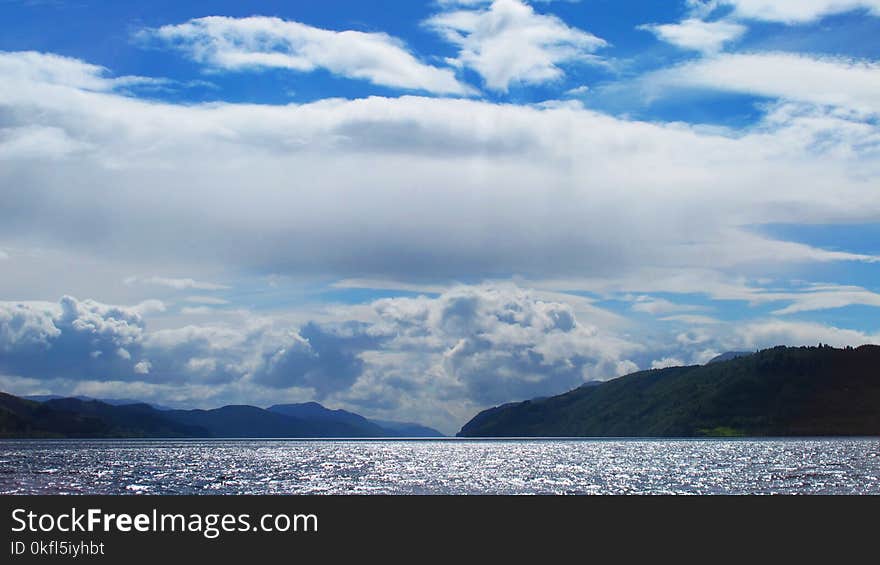 Sky, Cloud, Loch, Horizon