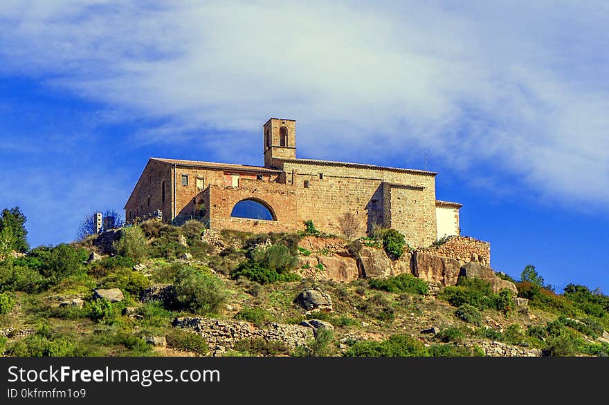 Sky, Historic Site, Mountain, Cloud