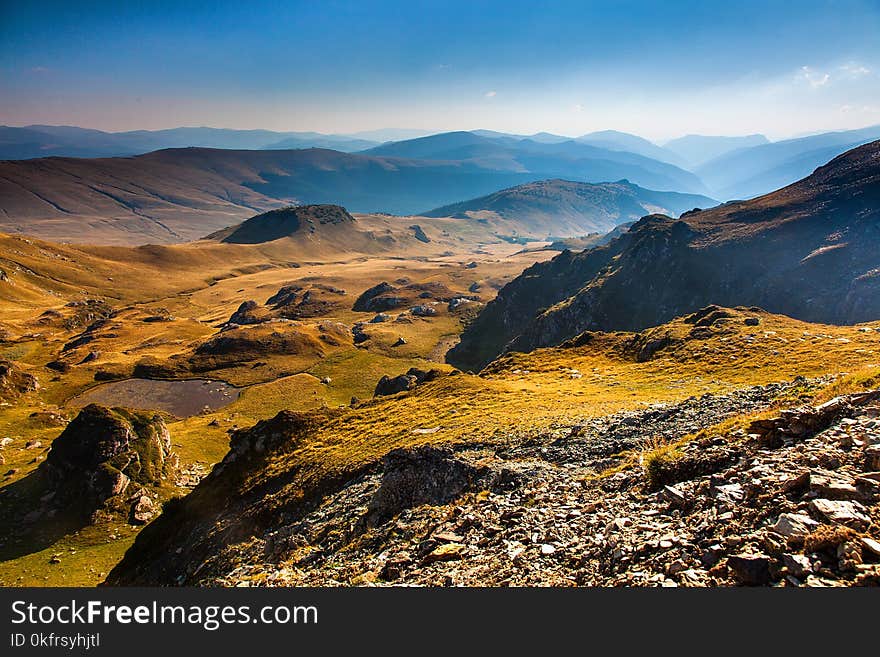 Highland, Mountainous Landforms, Sky, Mountain