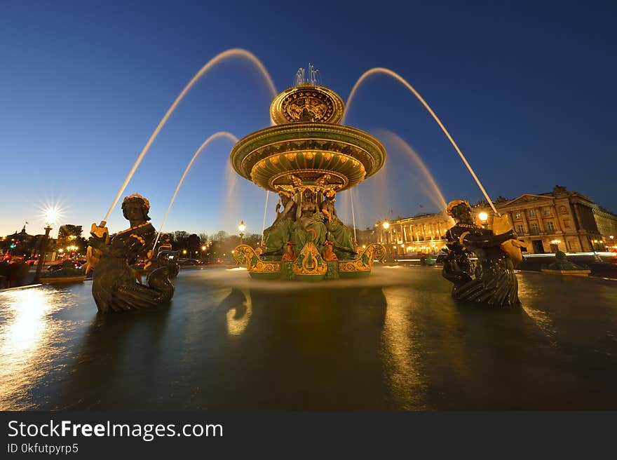 The Place de la Concorde is a beautiful square of Paris, especially with its fountains, like here the fontaine des mers. The Place de la Concorde is a beautiful square of Paris, especially with its fountains, like here the fontaine des mers.