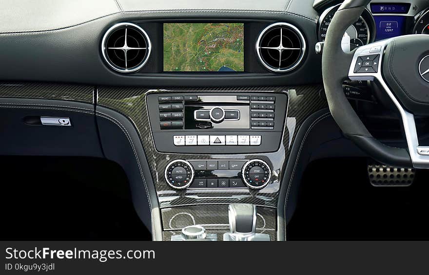 Black and Gray Car Stereo