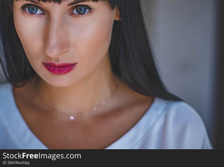 Close-Up Photography of a Woman