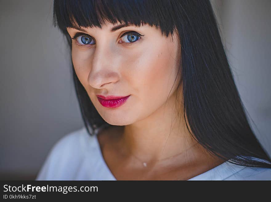 Close-Up Photography of a Beautiful Woman