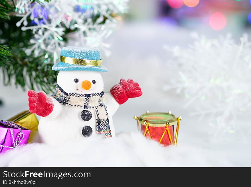 Snowman and Drum Decor