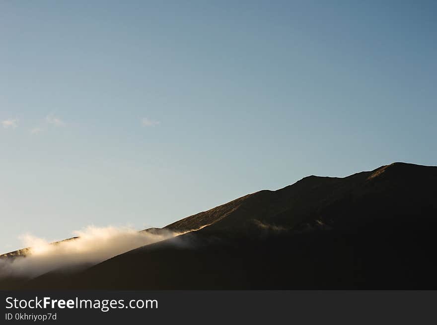 Green Mountain and Sea of Clouds