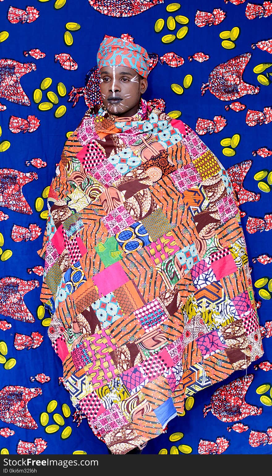 Men&#x27;s Pink-and-multicolored Poncho