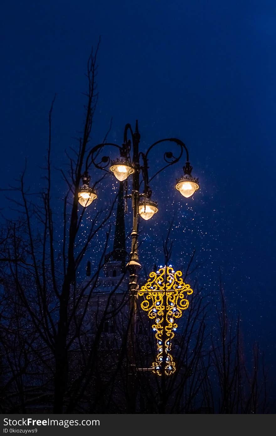 Lighted Lamppost