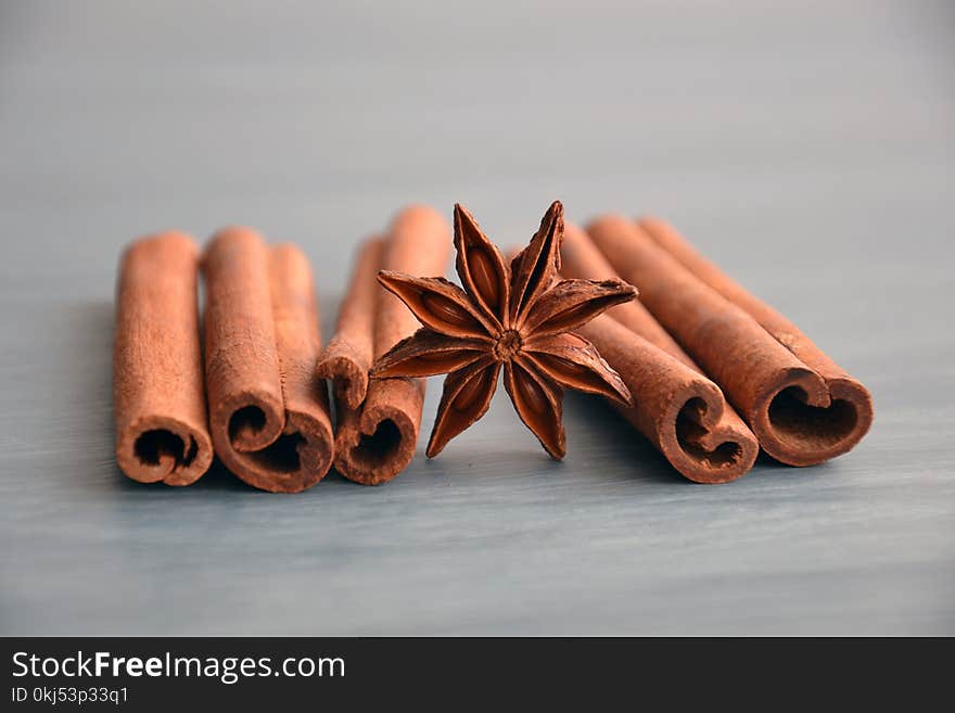 Cinnamon And Anise