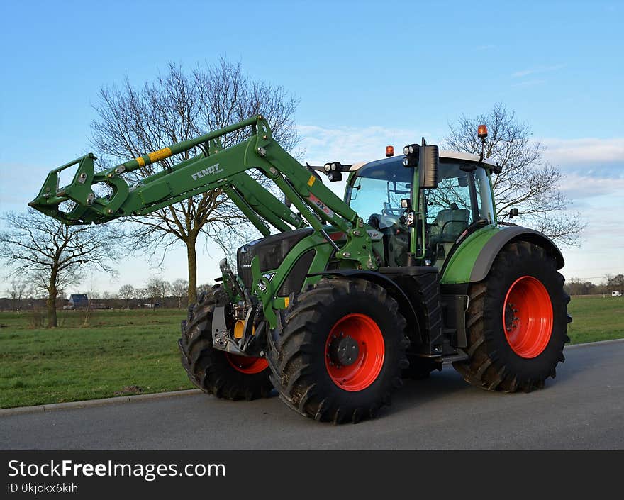 Tractor, Agricultural Machinery, Vehicle, Mode Of Transport