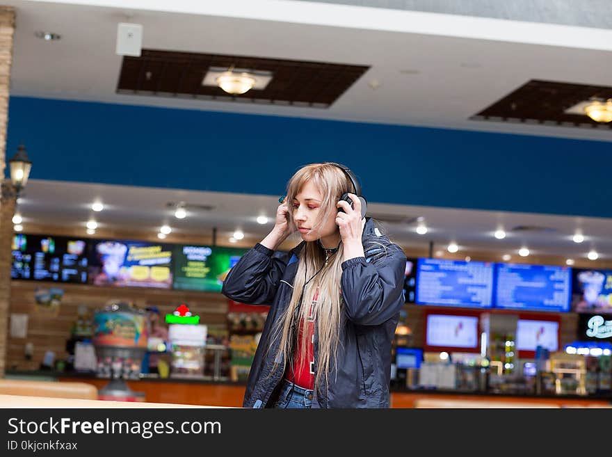 Girl, Supermarket