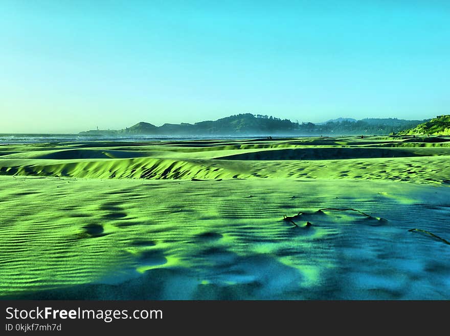 Sunset and low tide on the Oregon coast. Sunset and low tide on the Oregon coast