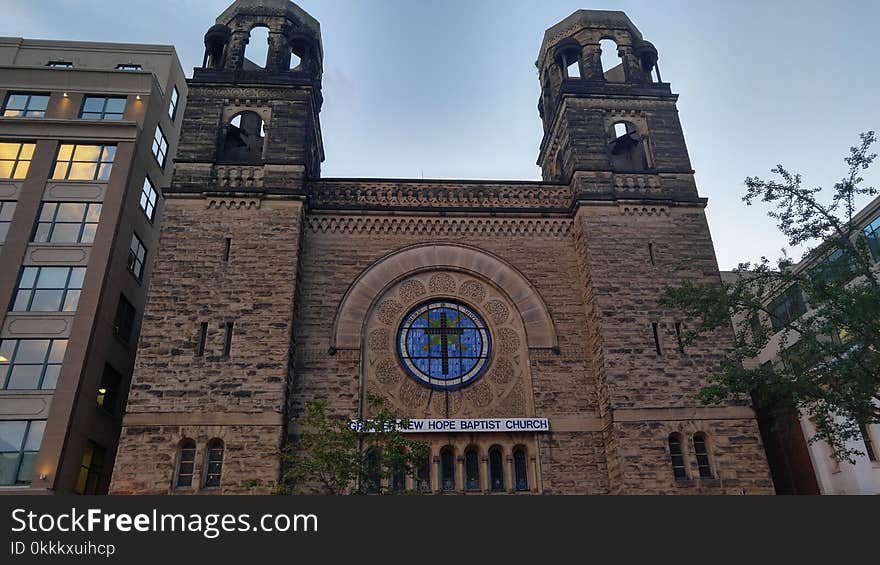 Building, Landmark, Medieval Architecture, Clock Tower